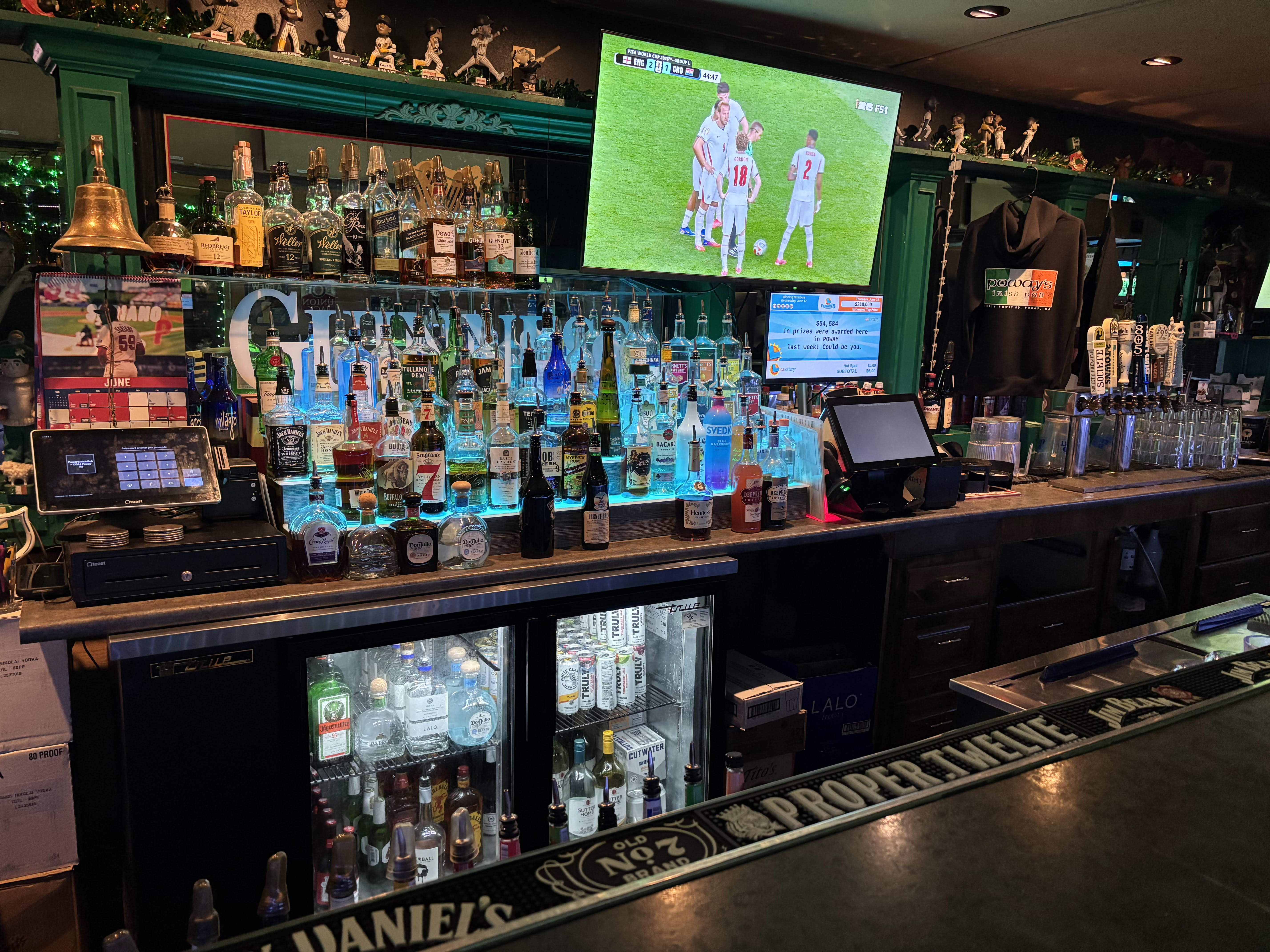 Inside Poway's Irish Pub